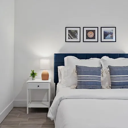 New! Few Minutes To Downtown, 10 To The Beach!
